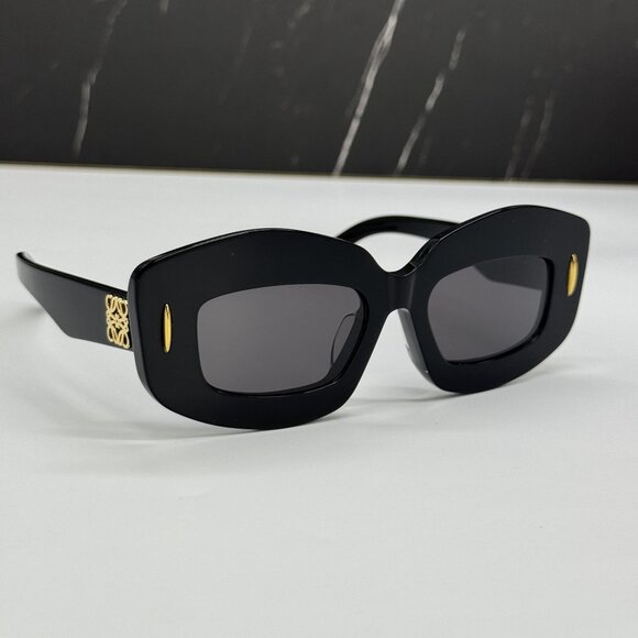 NEW LOEWE LW40114F 01A WOMEN SUNGLASSES BLACK LOEWE EYEWEAR - Picture 4 of 11